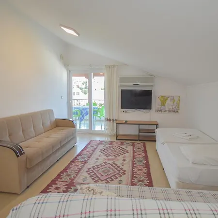 Aparthotel Kaya 2*