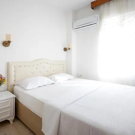 Aparthotel Kaya 2*