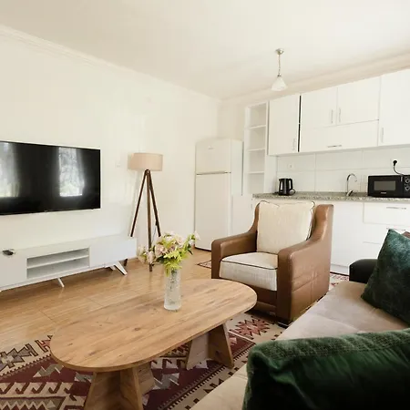 Kaya Apartmanhotel 4*