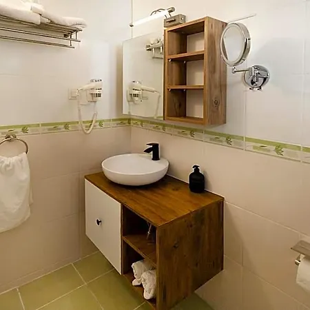 Apartmanhotel Kaya 4*