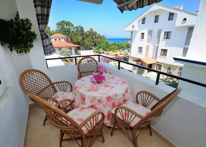 Lägenhetshotell Kaya 4*